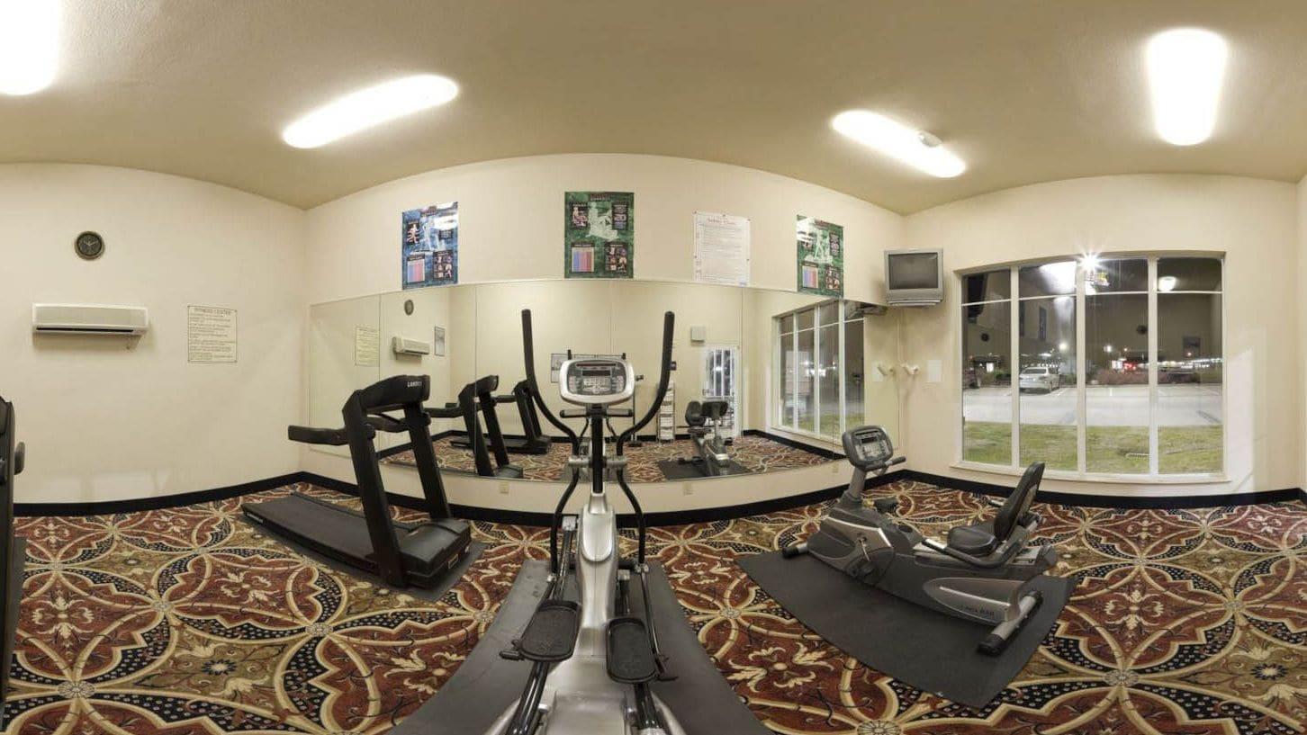 Gimnasio Holiday Inn Express Hotel & Suites Corsicana by IHG