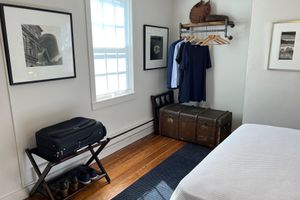 Alquiler Vacacional - Historic Downtown Garden Oasis with Private Patio