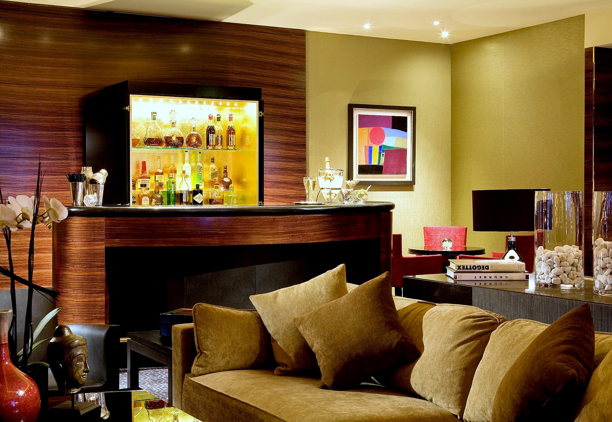 Bar/Salón Warwick Champs-Elysées Paris