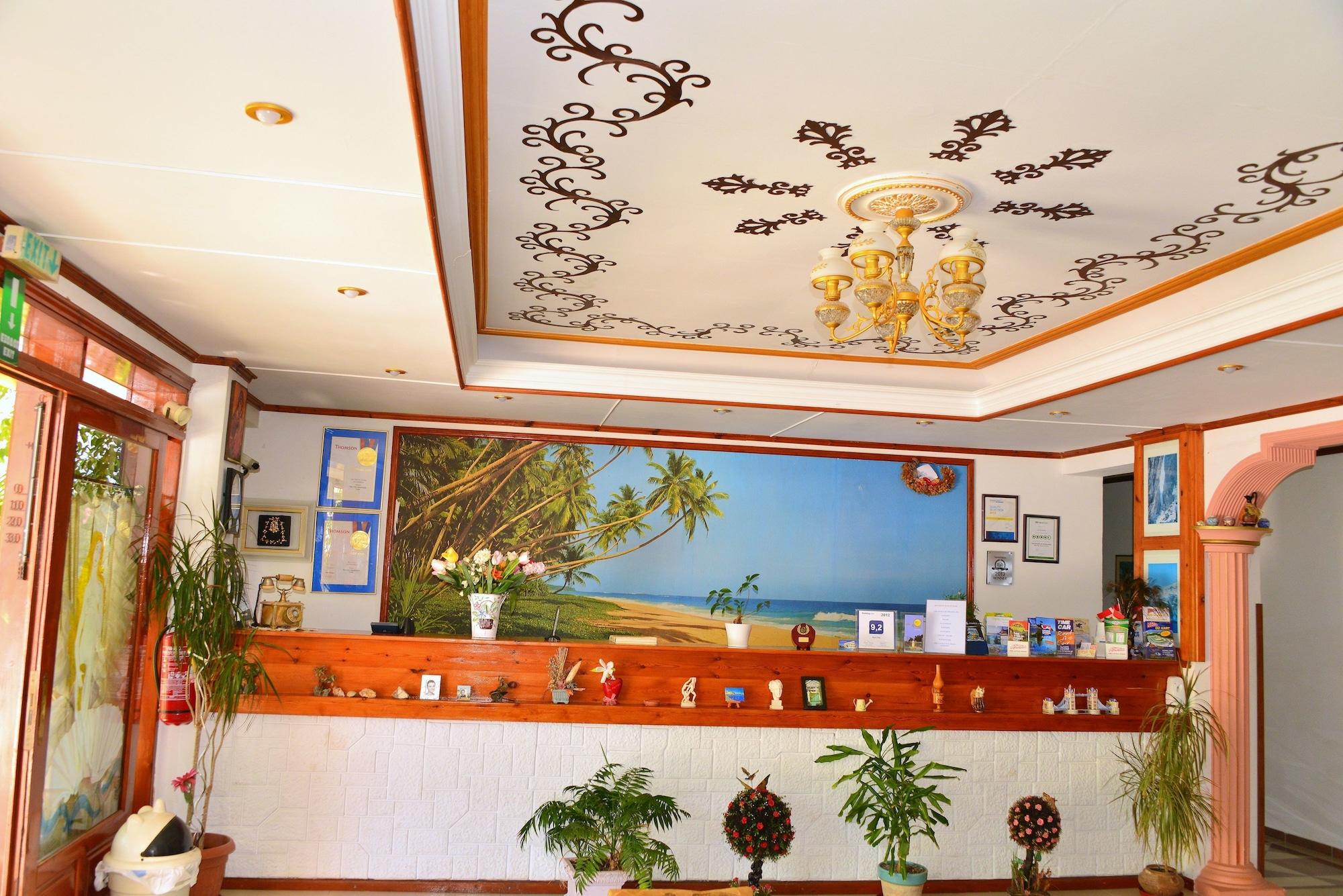 Vista Lobby Sun City