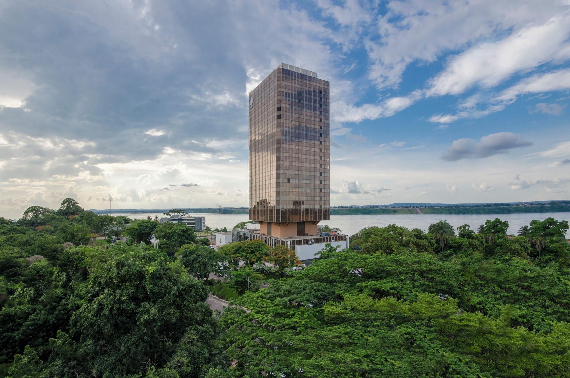 Vista Exterior Fleuve Congo Hotel By Blazon Hotels