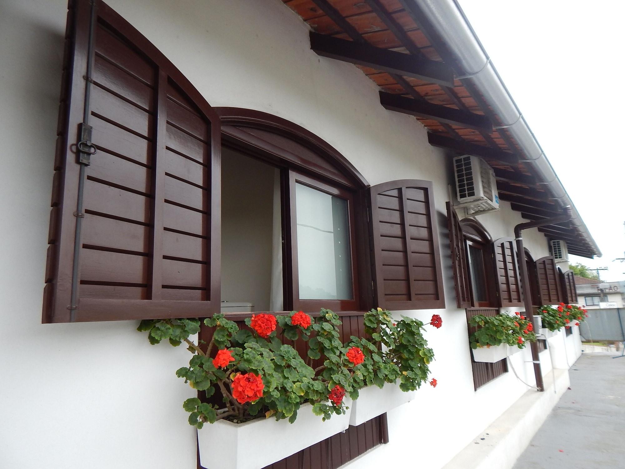 Vista Exterior Pousada Oma Helga