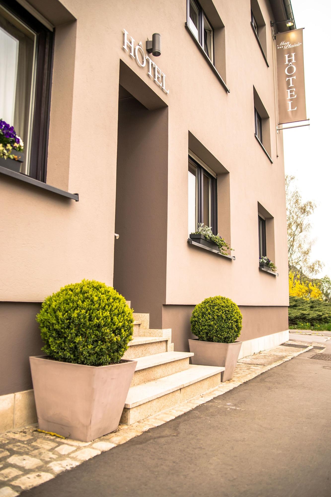 Vista Exterior Mandarina Hotel Luxembourg Strassen