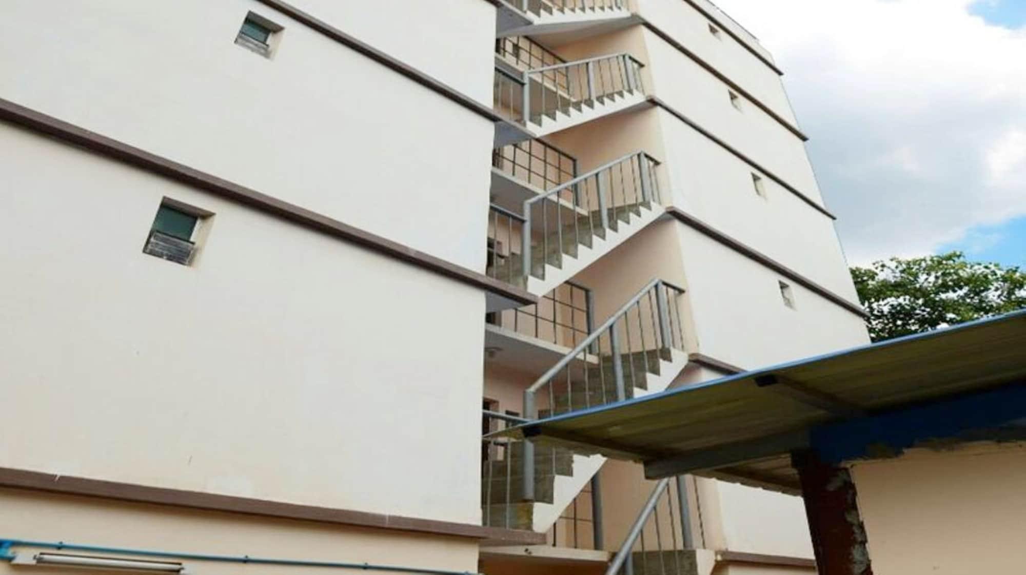 Vista Exterior Real Link Hotel