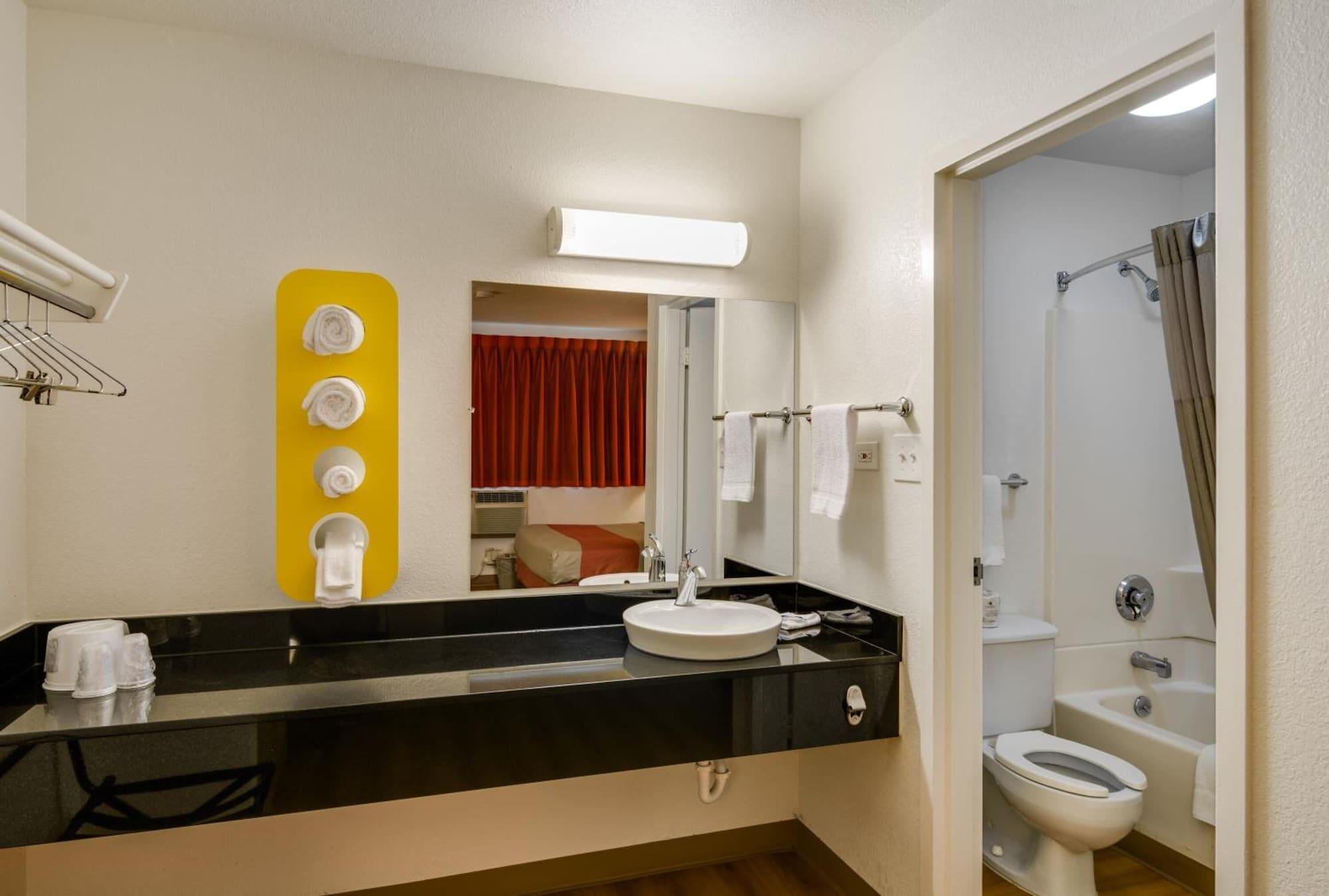 Equipamiento de Habitación Motel 6 Schiller Park, IL - Chicago O'Hare