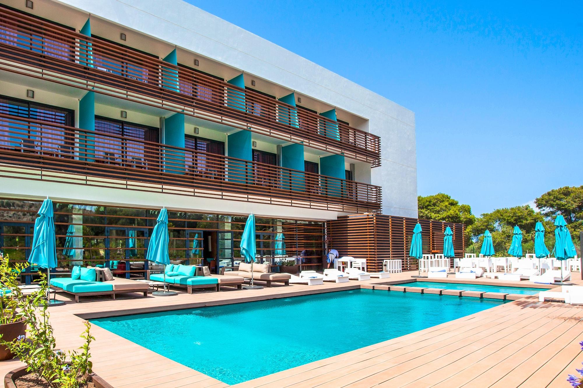 Vista Piscina Hotel Souani