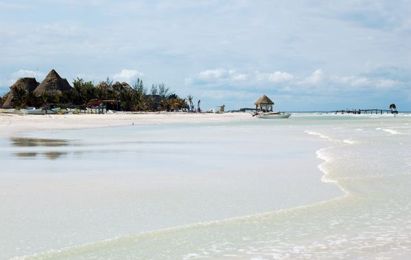 HAU Holbox Beach Front