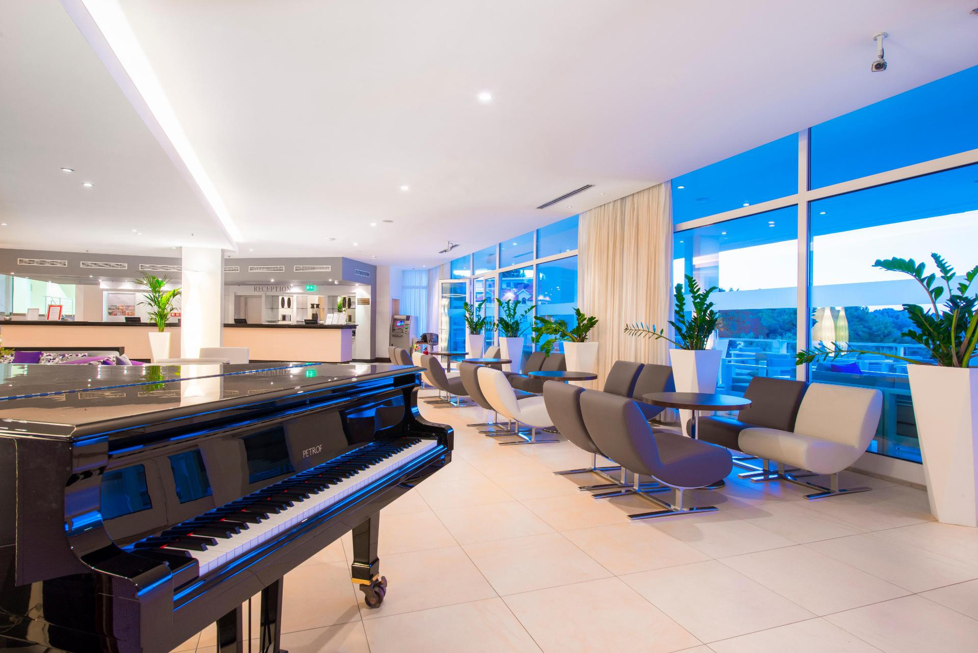 Vista Lobby Amfora Hvar Grand Beach Resort