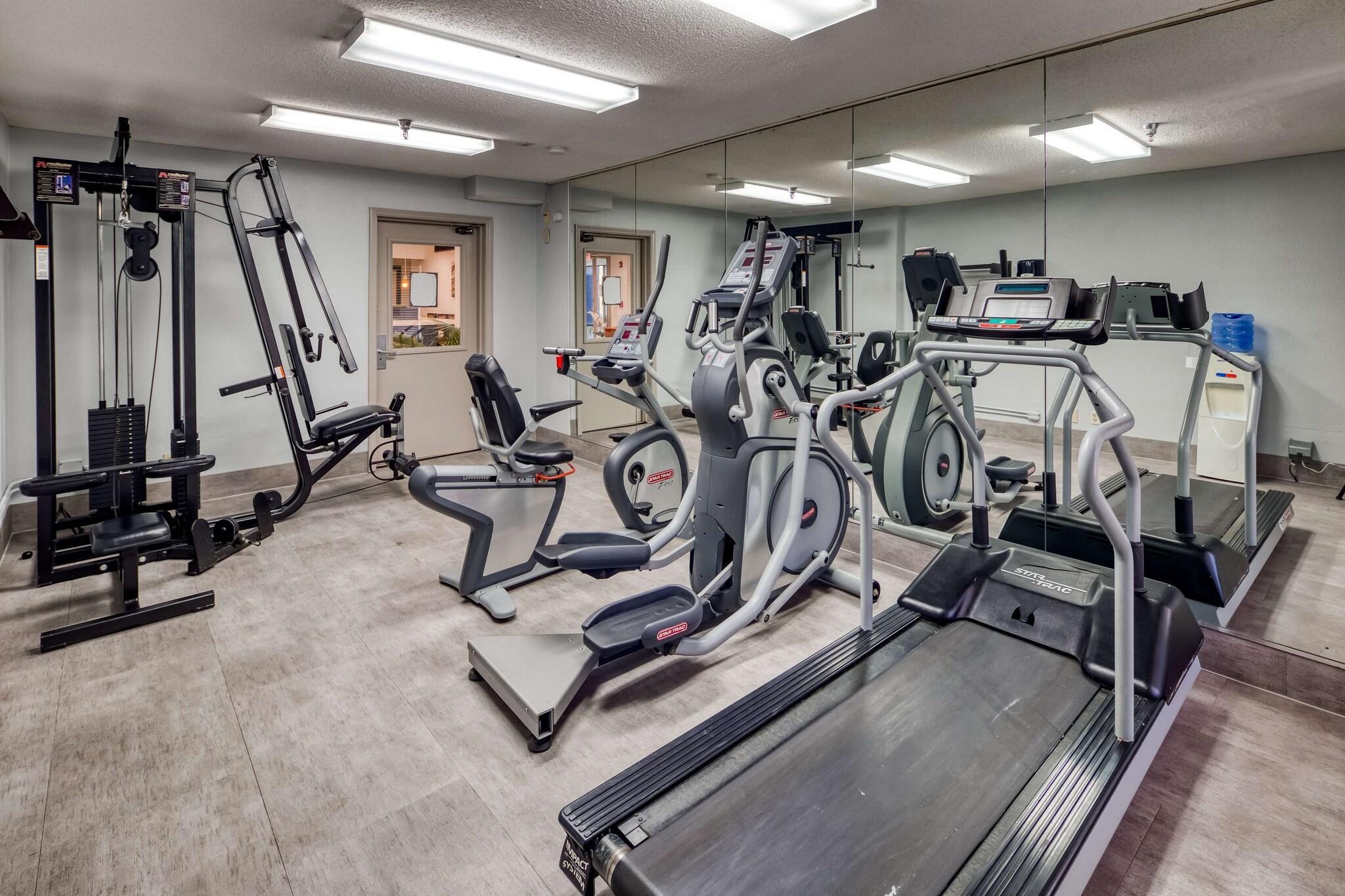 Instalaciones Recreativas SureStay Plus Hotel by Best Western Durham Medical