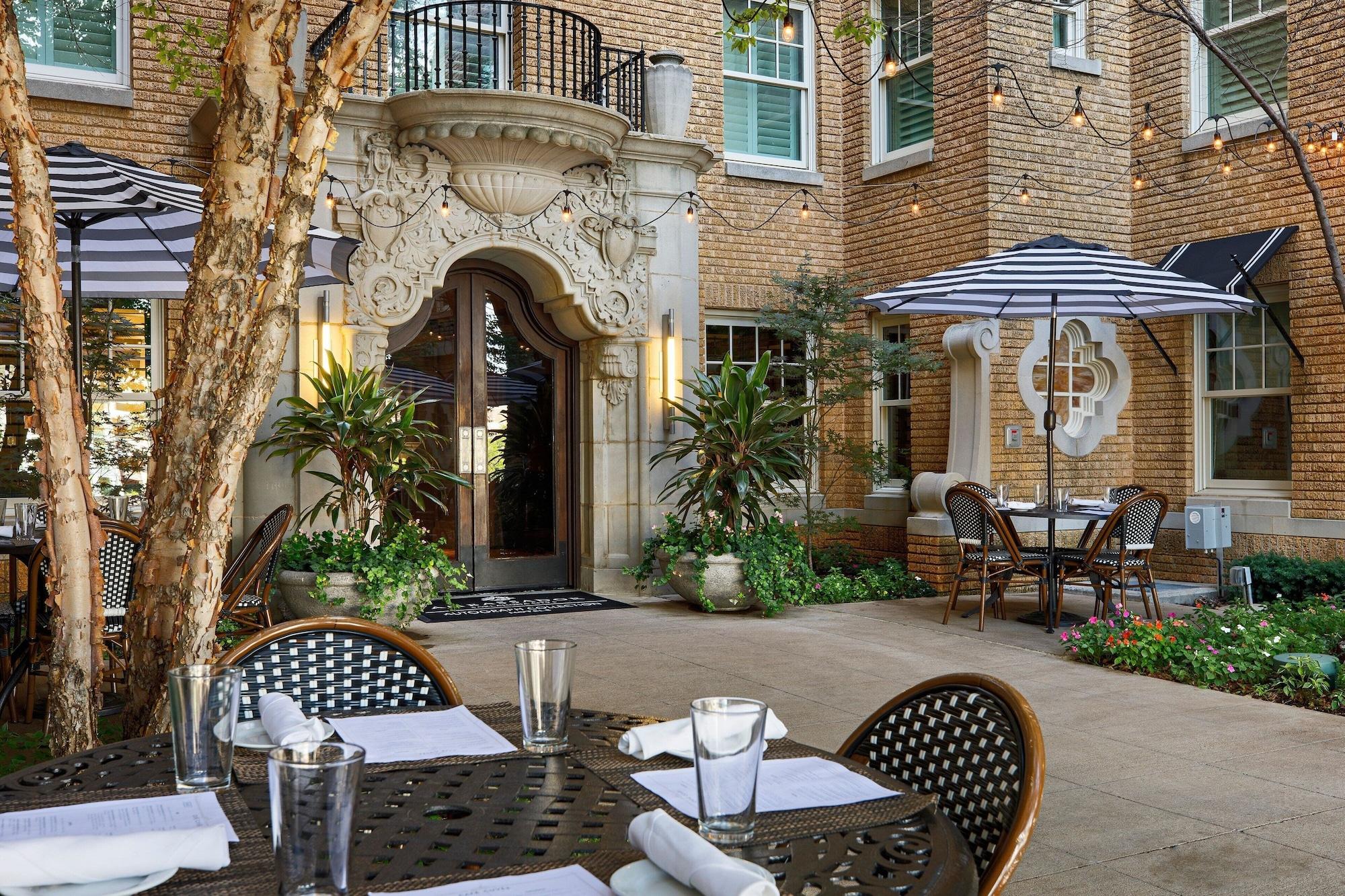 Restaurant Ambassador Hotel Oklahoma City, Autograph Collection