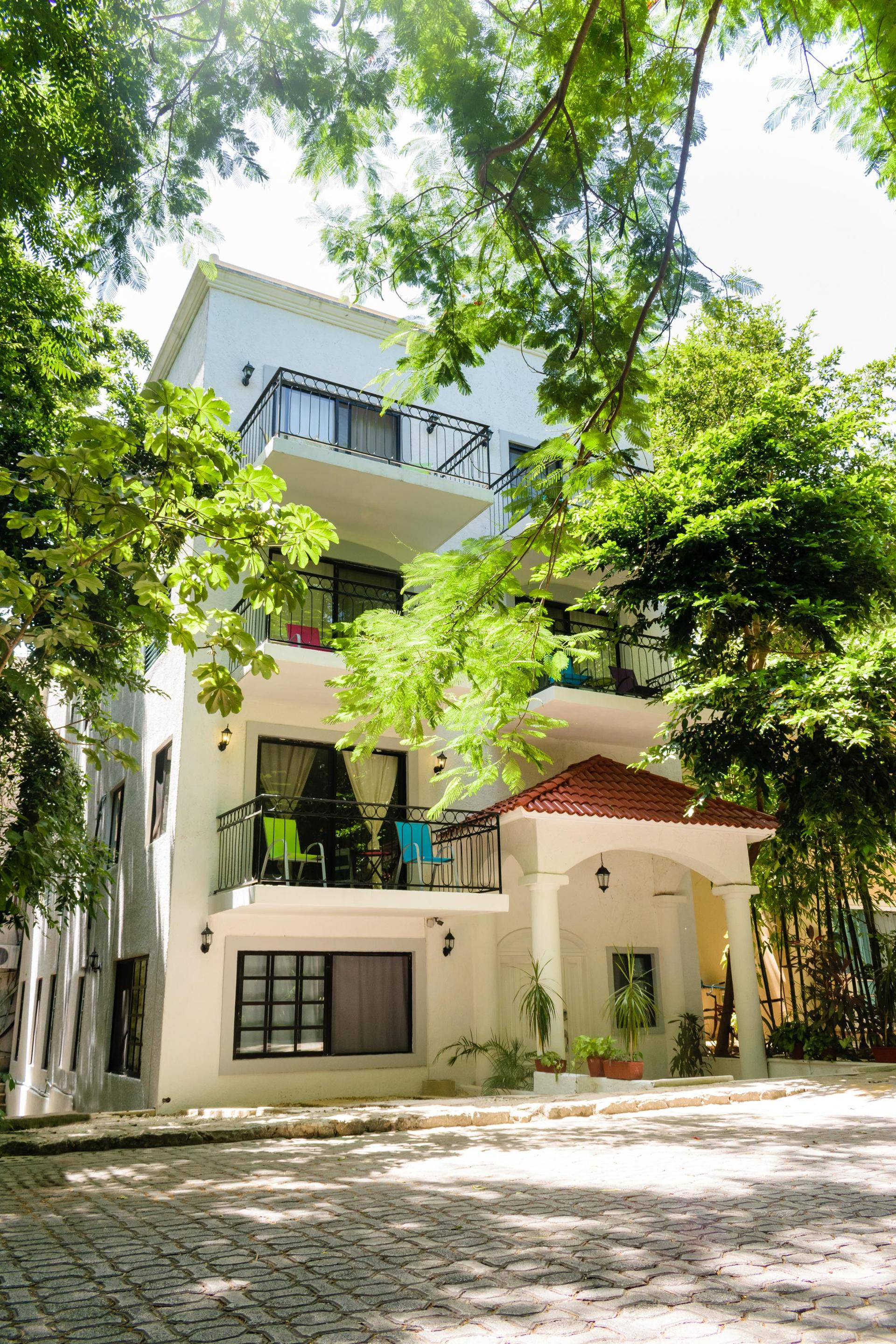 Vista Exterior Casa Blanca
