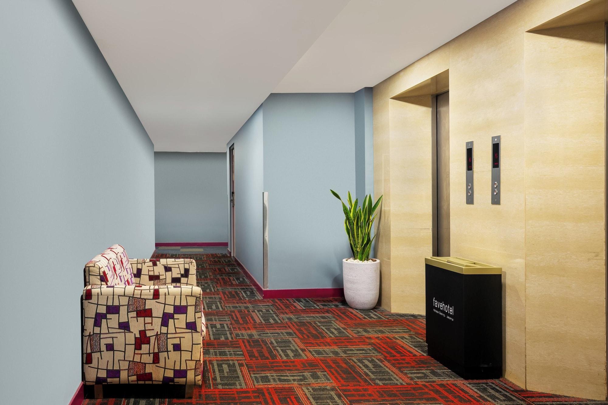 Varios favehotel Kelapa Gading