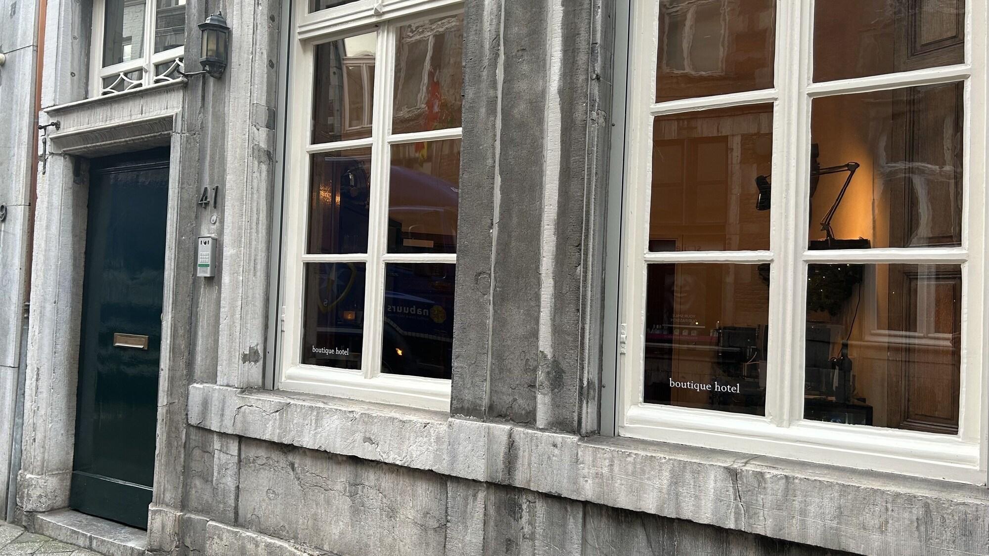 Vista Exterior Hotel BE41