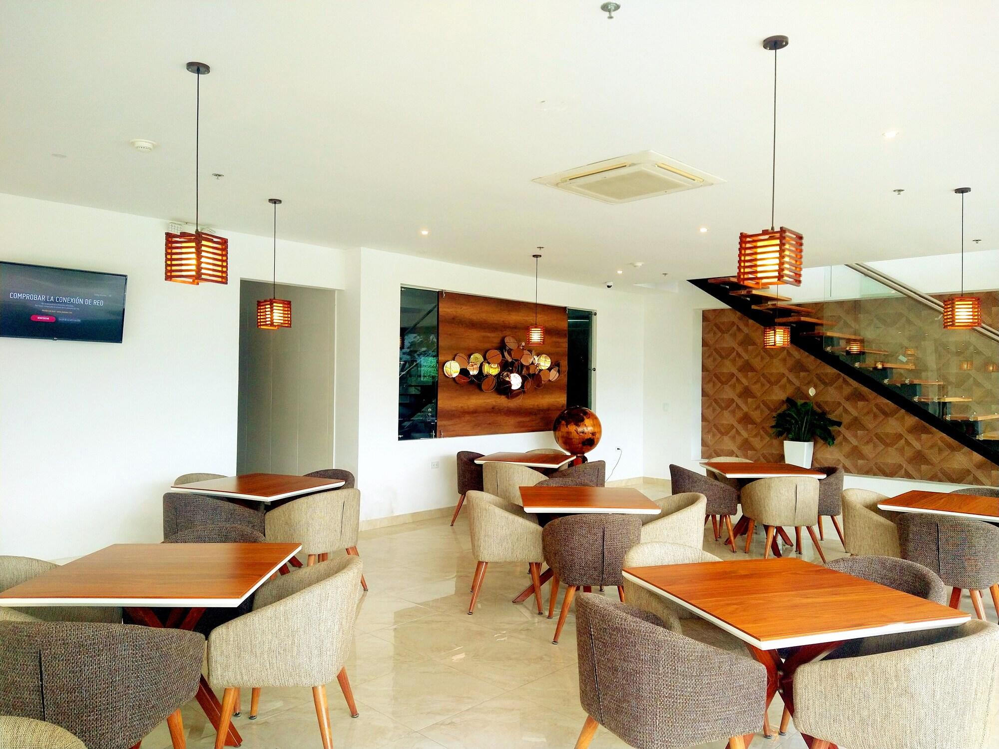 Restaurant Hotel Real Elim International