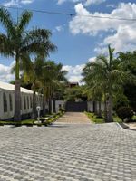 Alojamiento - Eleganciana Lodges Ltd