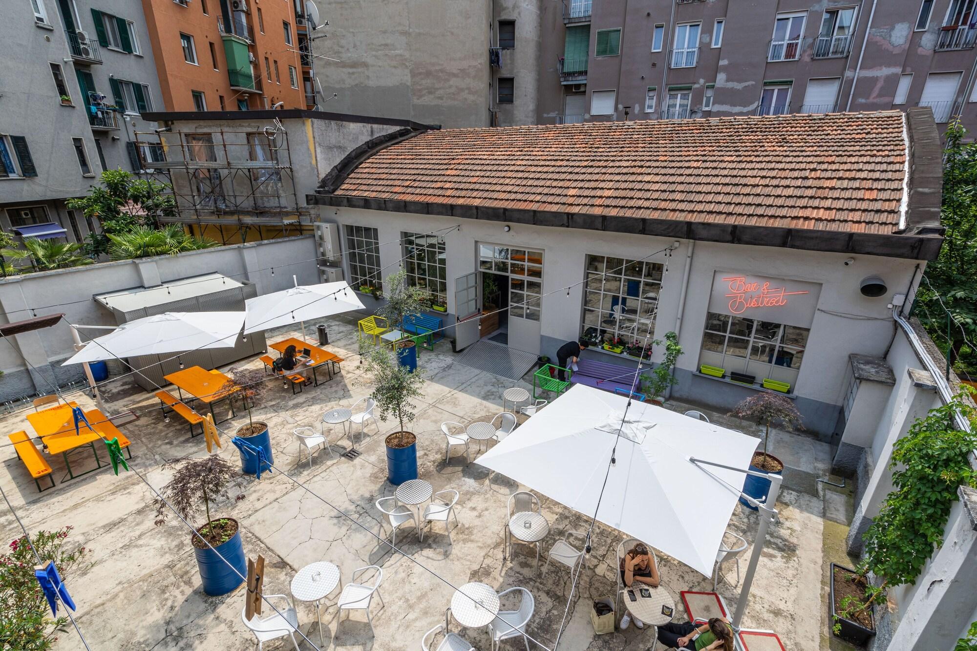 Vista Exterior Bovisa Urban Garden
