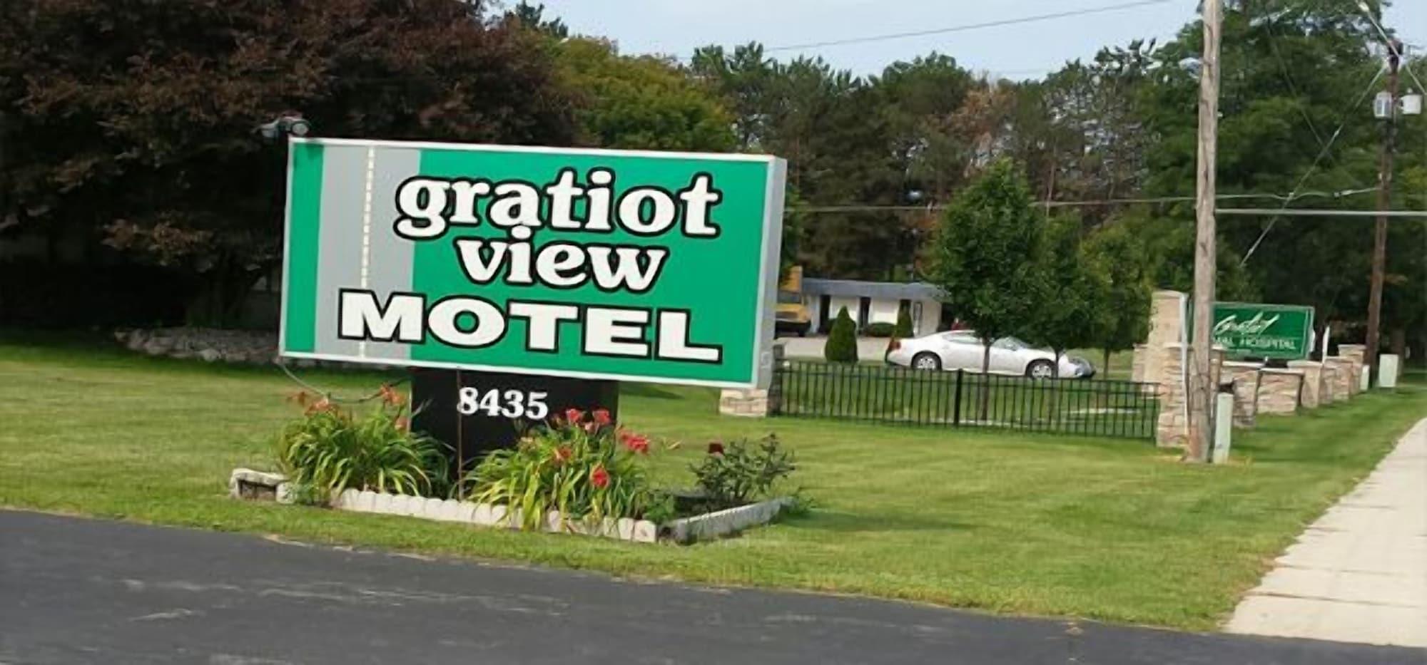 Varios Gratiot View Motel