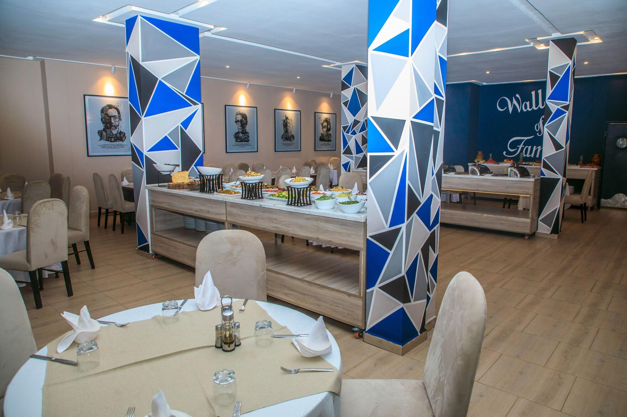 Restaurant Oscar Hotel by Atlas Studios