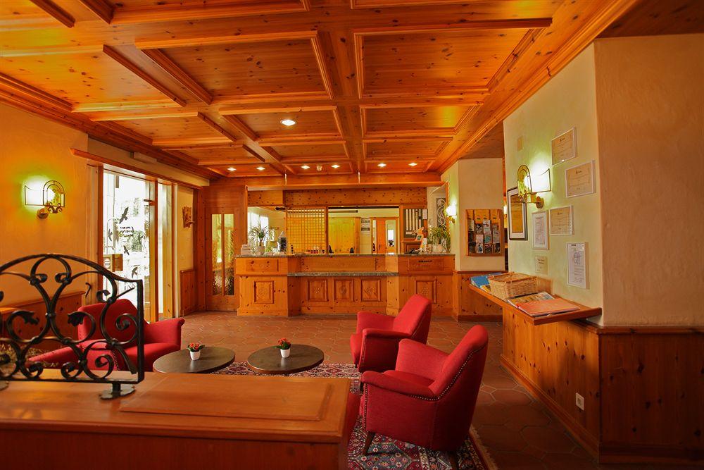 Vista Lobby Sunstar Alpine Hotel Flims