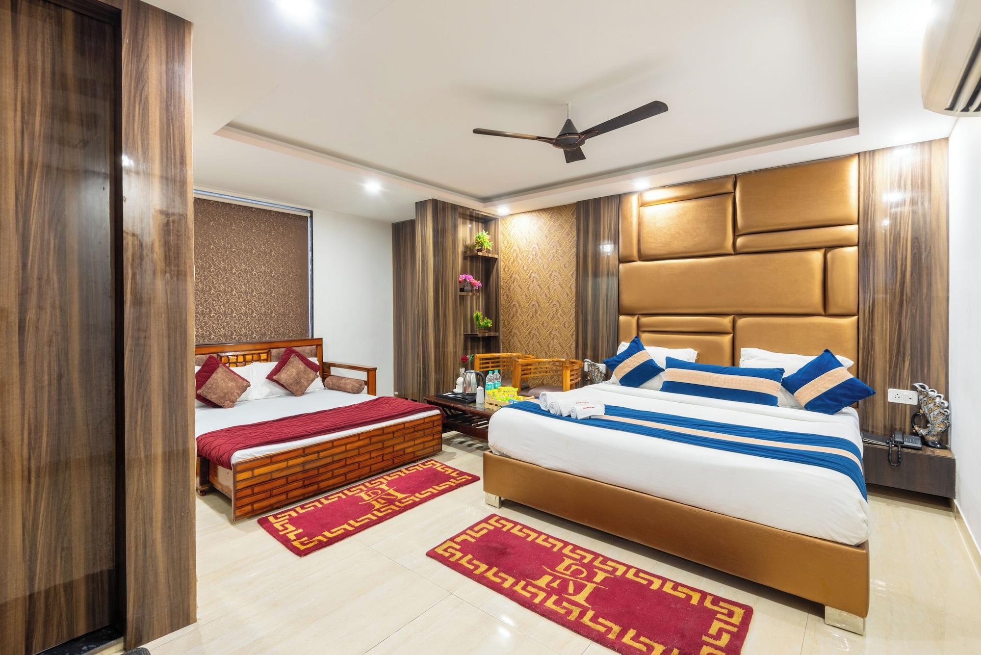 Varios Hotel Royal inn igi