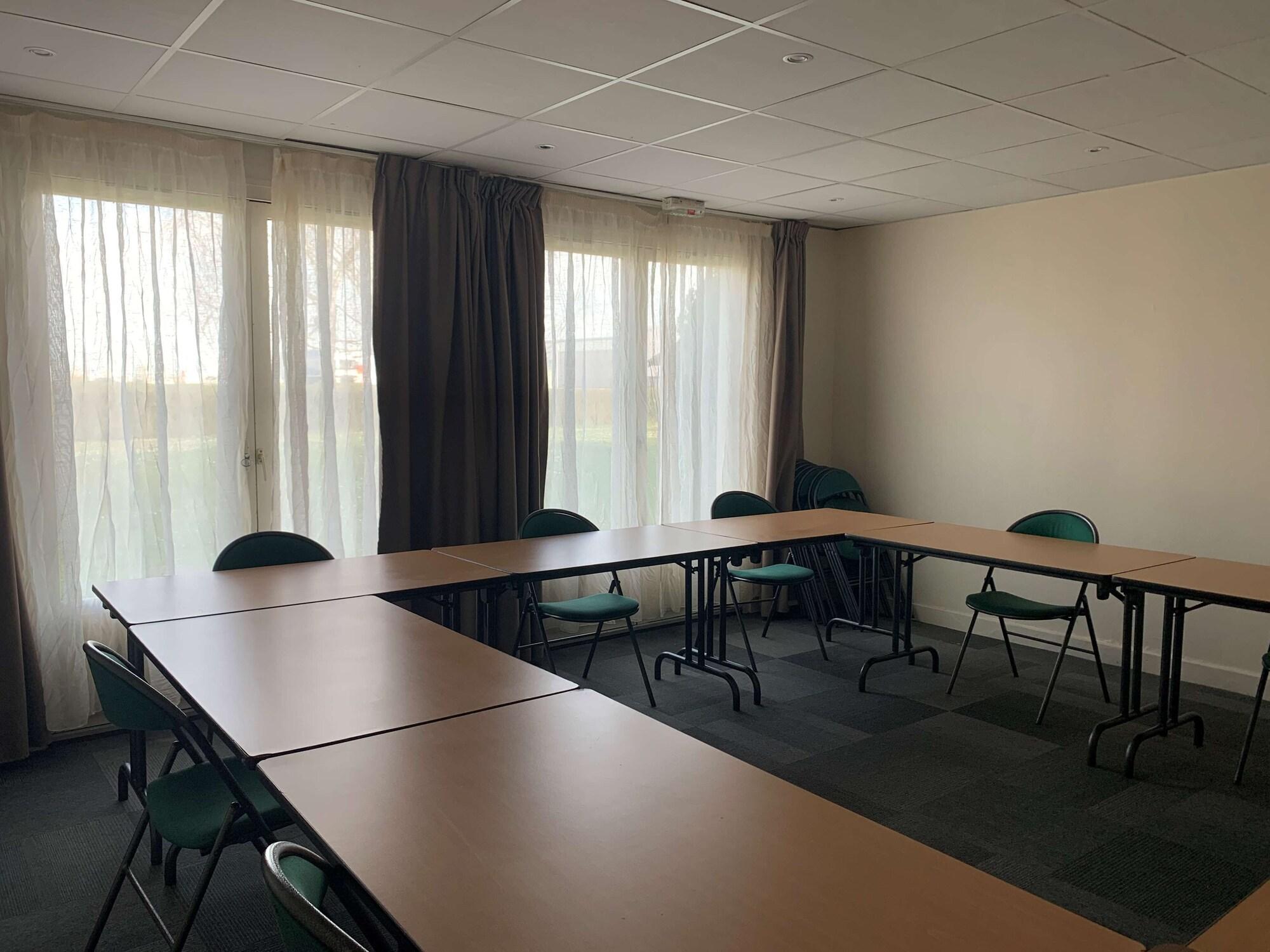 Sala de Reuniones Kyriad Chateauroux - Saint Maur