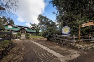 Alojamiento - Hostel La Angostura