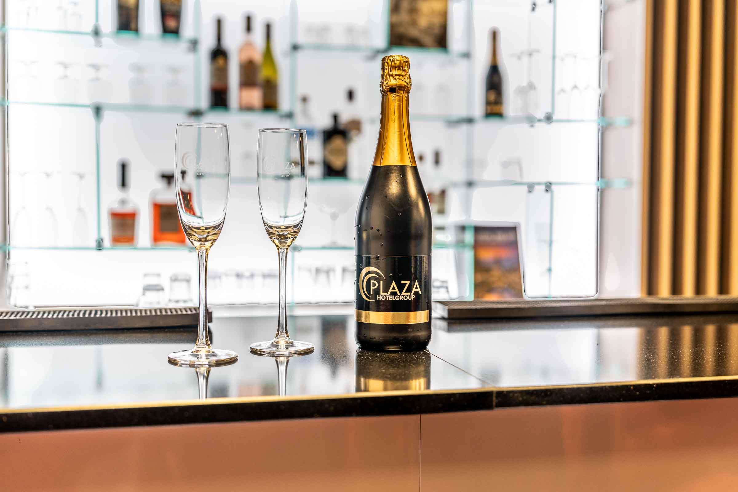 Bar/Salón PLAZA Premium Den Haag City Center