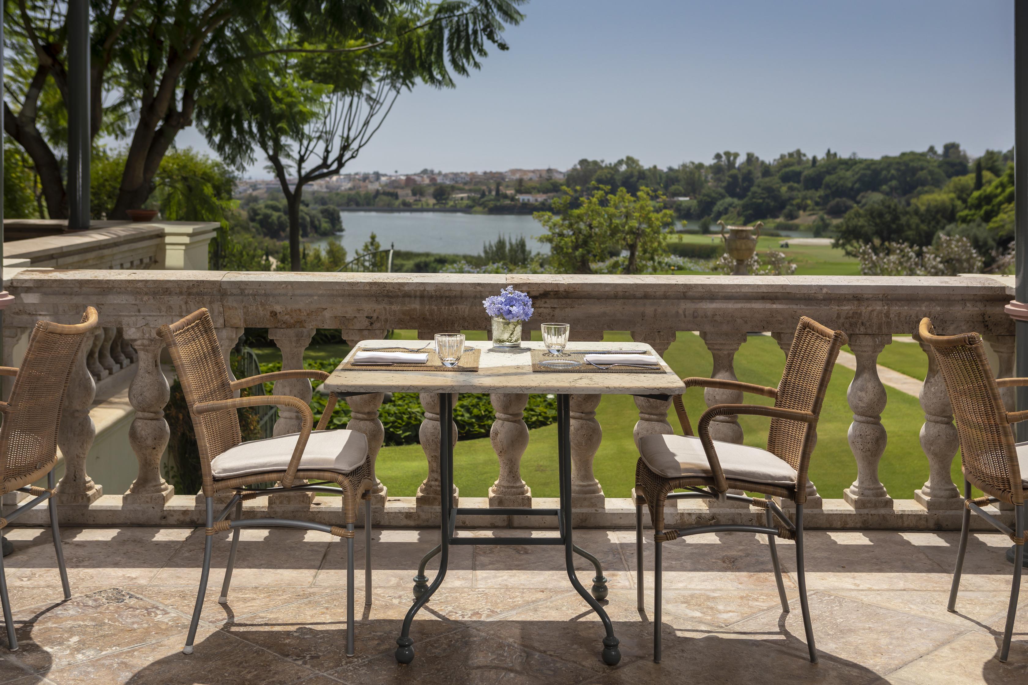 Restaurant Anantara Villa Padierna Palace Benahavís Marbella Resort - A Leading hotel of the world