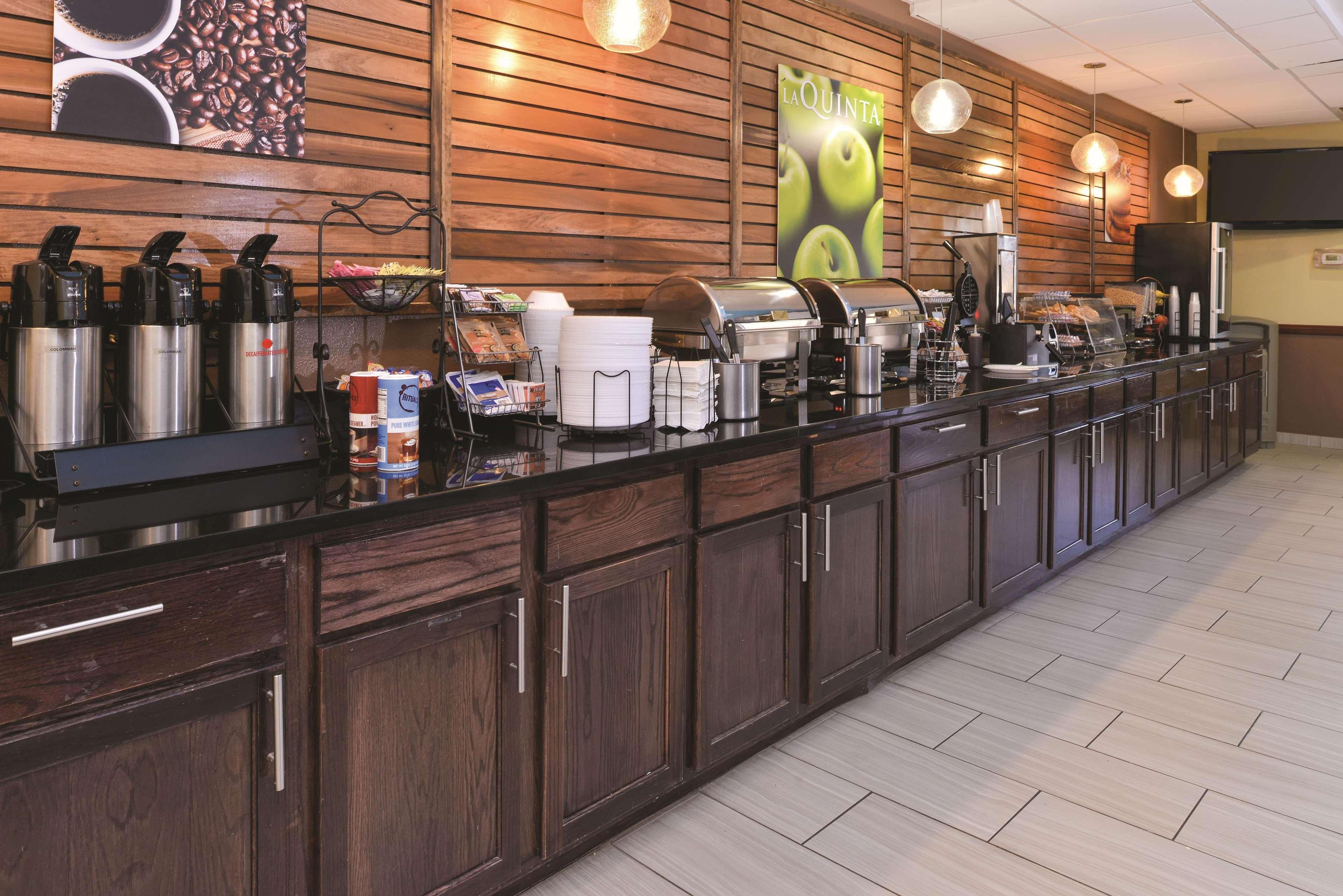 Restaurant La Quinta Inn & Suites Woodward