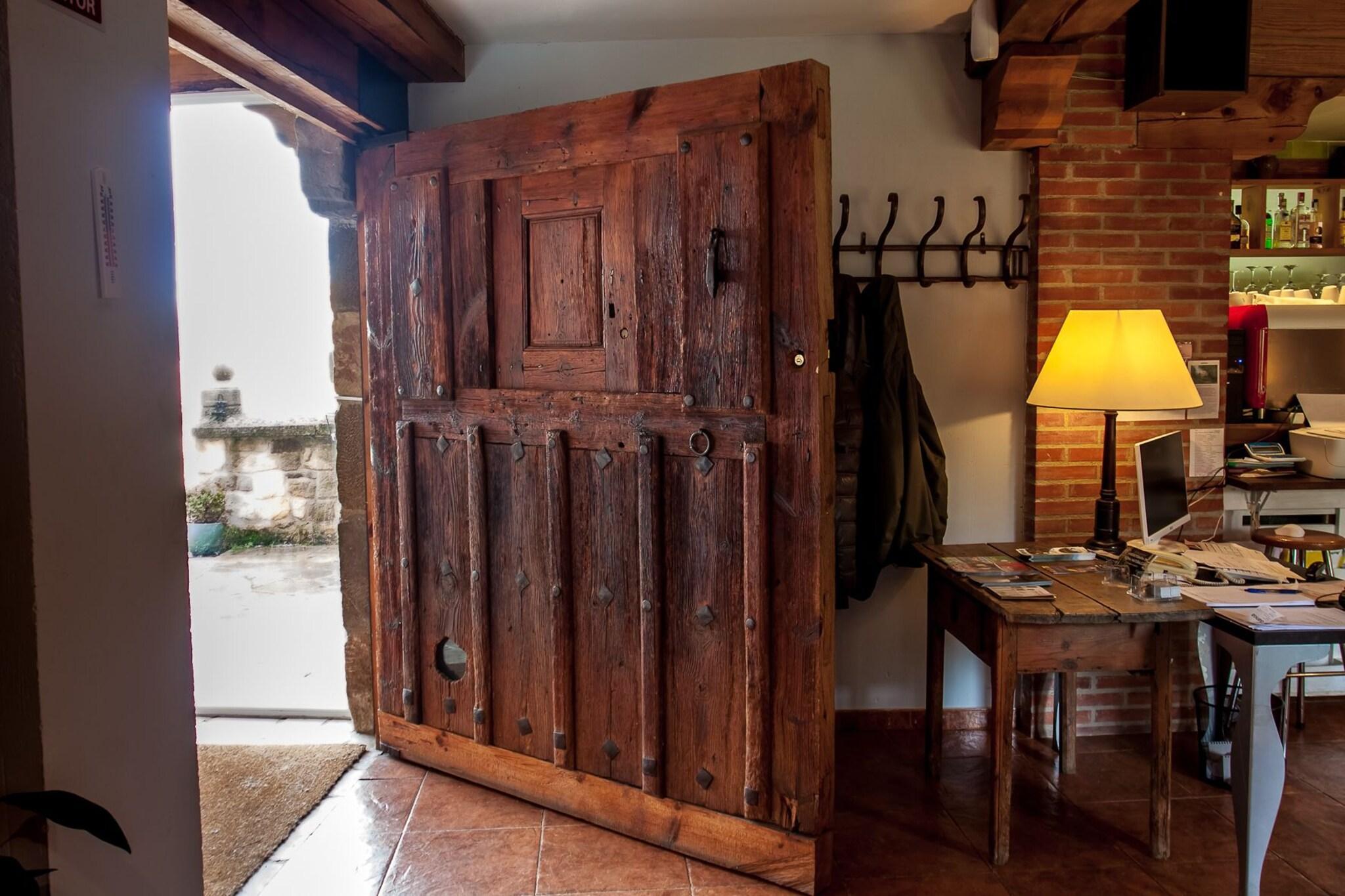 Vista Lobby Enclave Soria