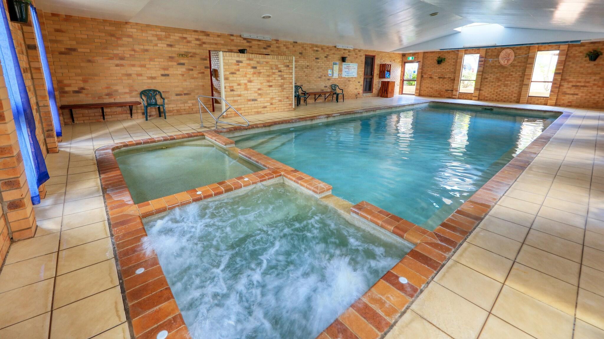 Spa North Parkes Motel