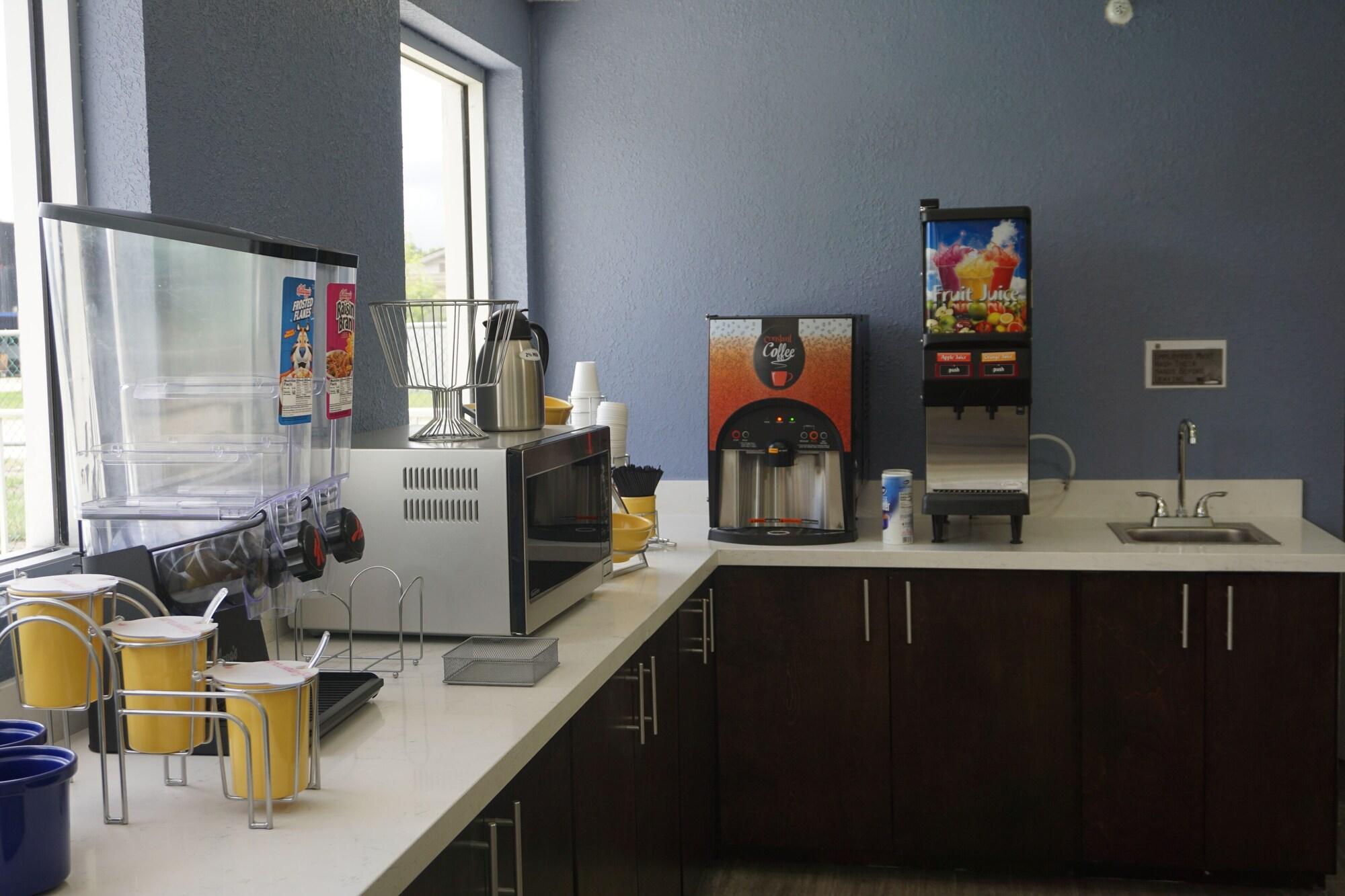 Restaurant Days Inn by Wyndham Apopka/Orlando