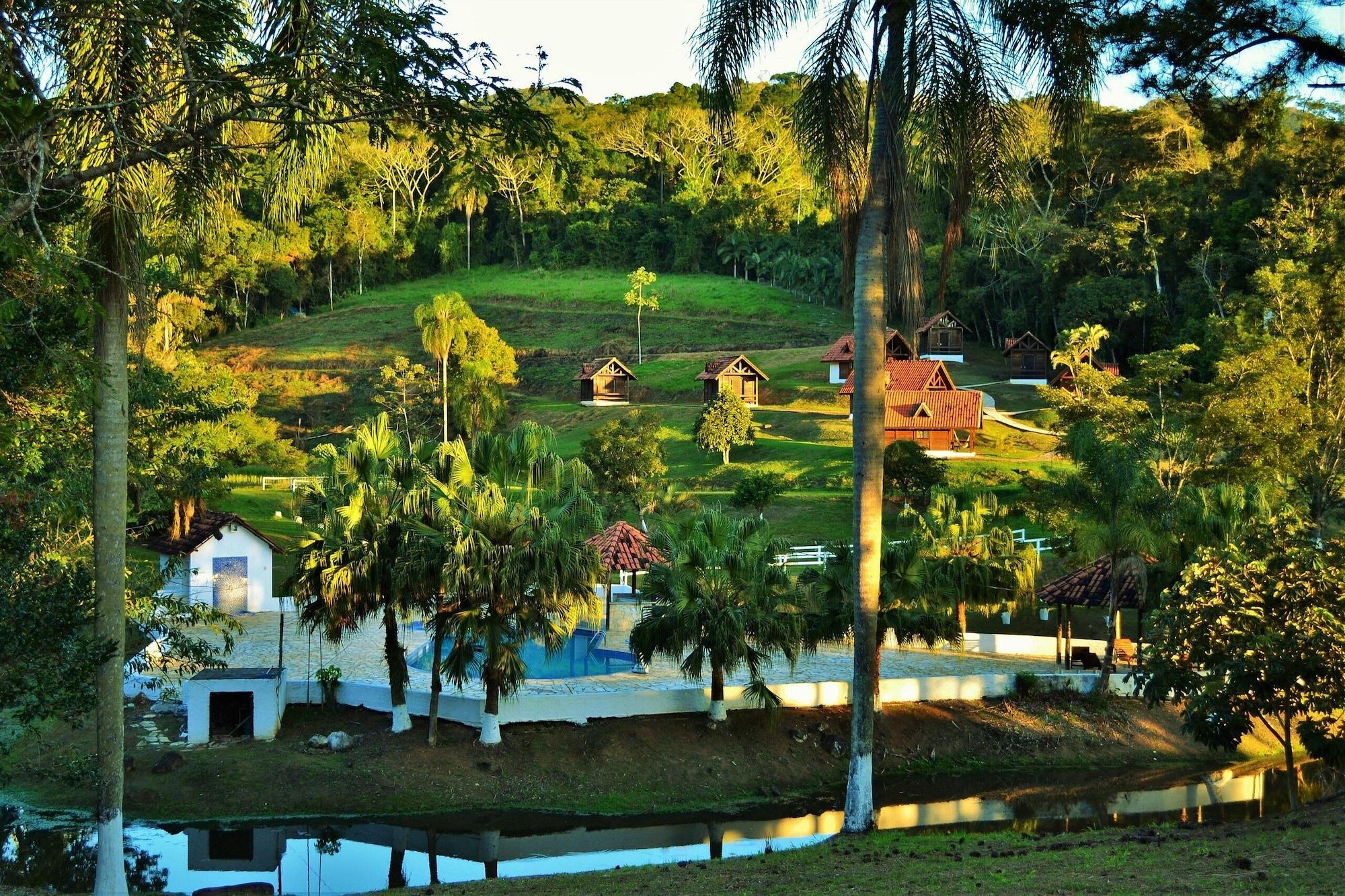 Vista Exterior Recanto das Águas