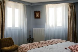 Alojamiento - Hôtel La Pièce