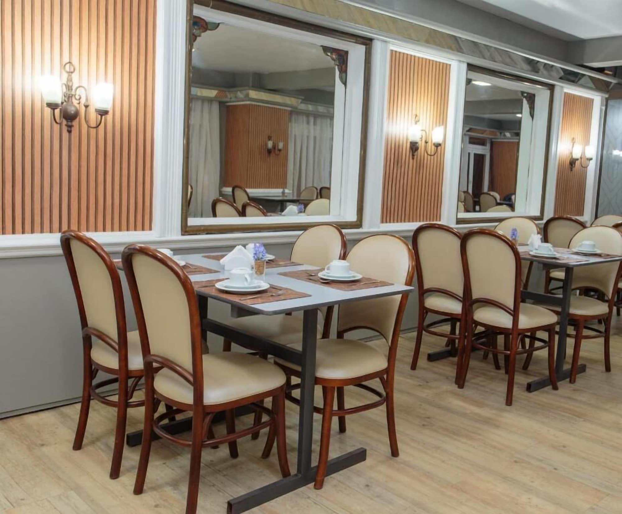 Restaurant Fast 10 City Hotel