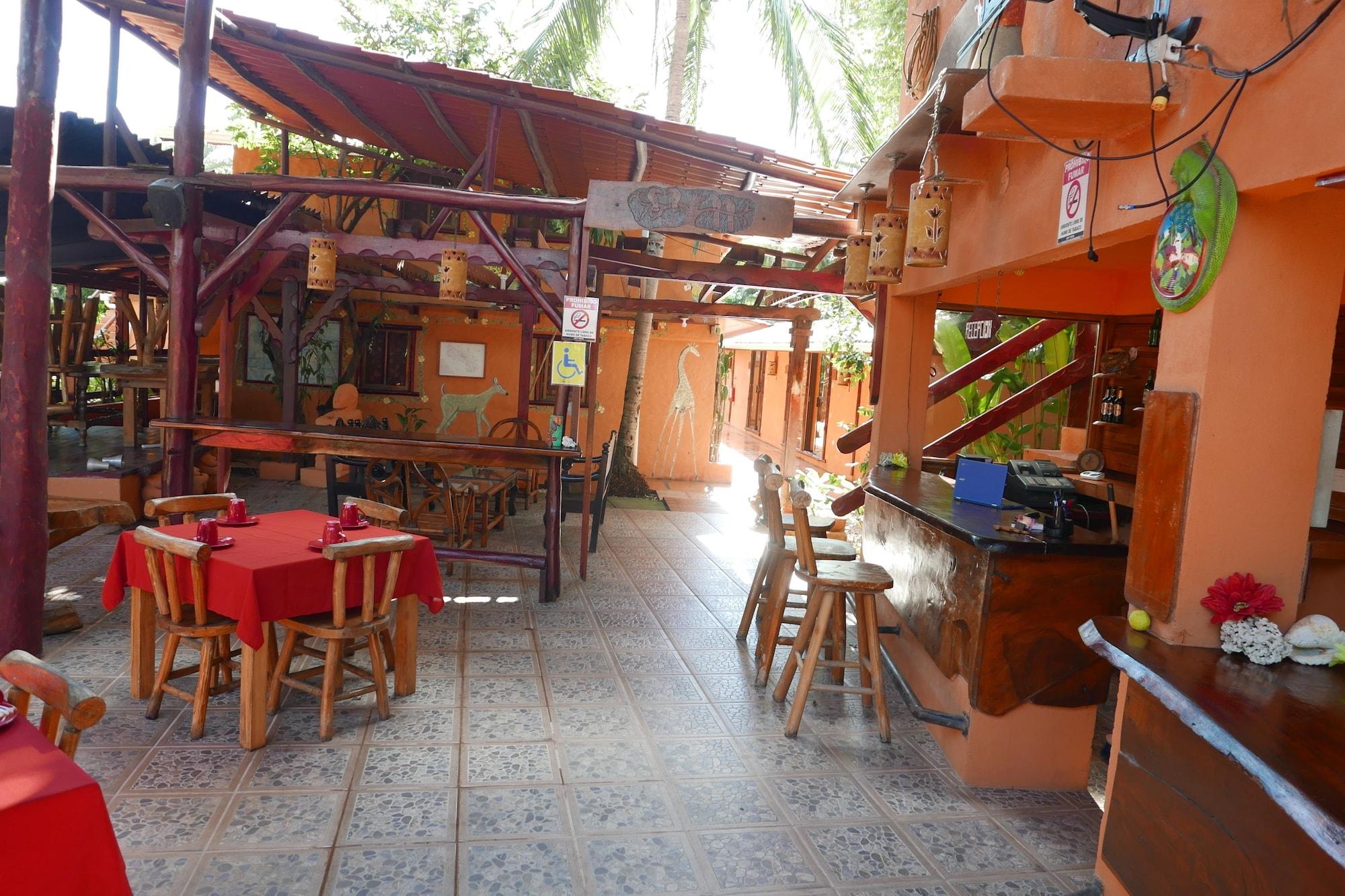 Varios Pension Playa Samara
