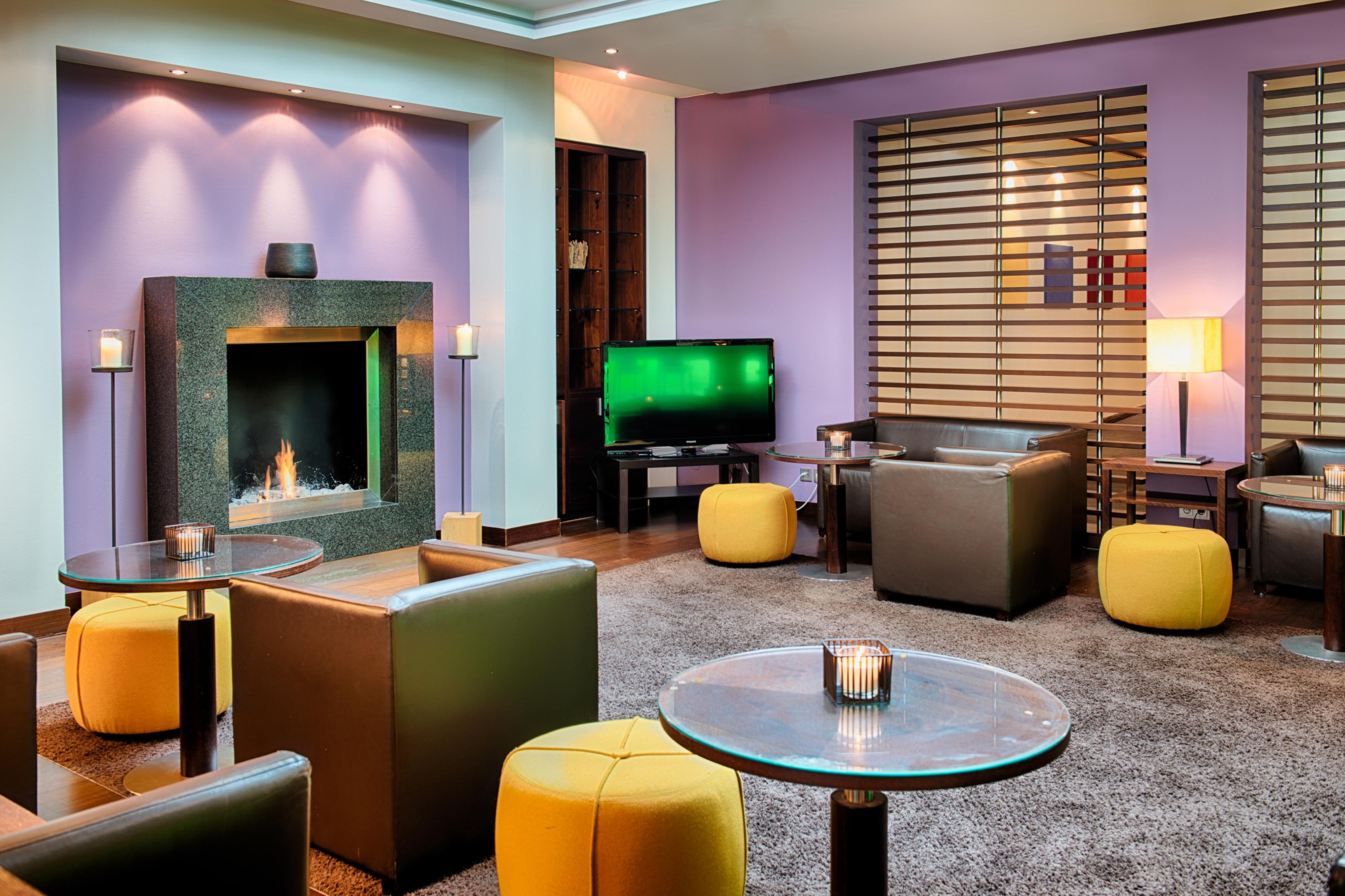 Bar/Salón ACHAT Hotel Wiesbaden City