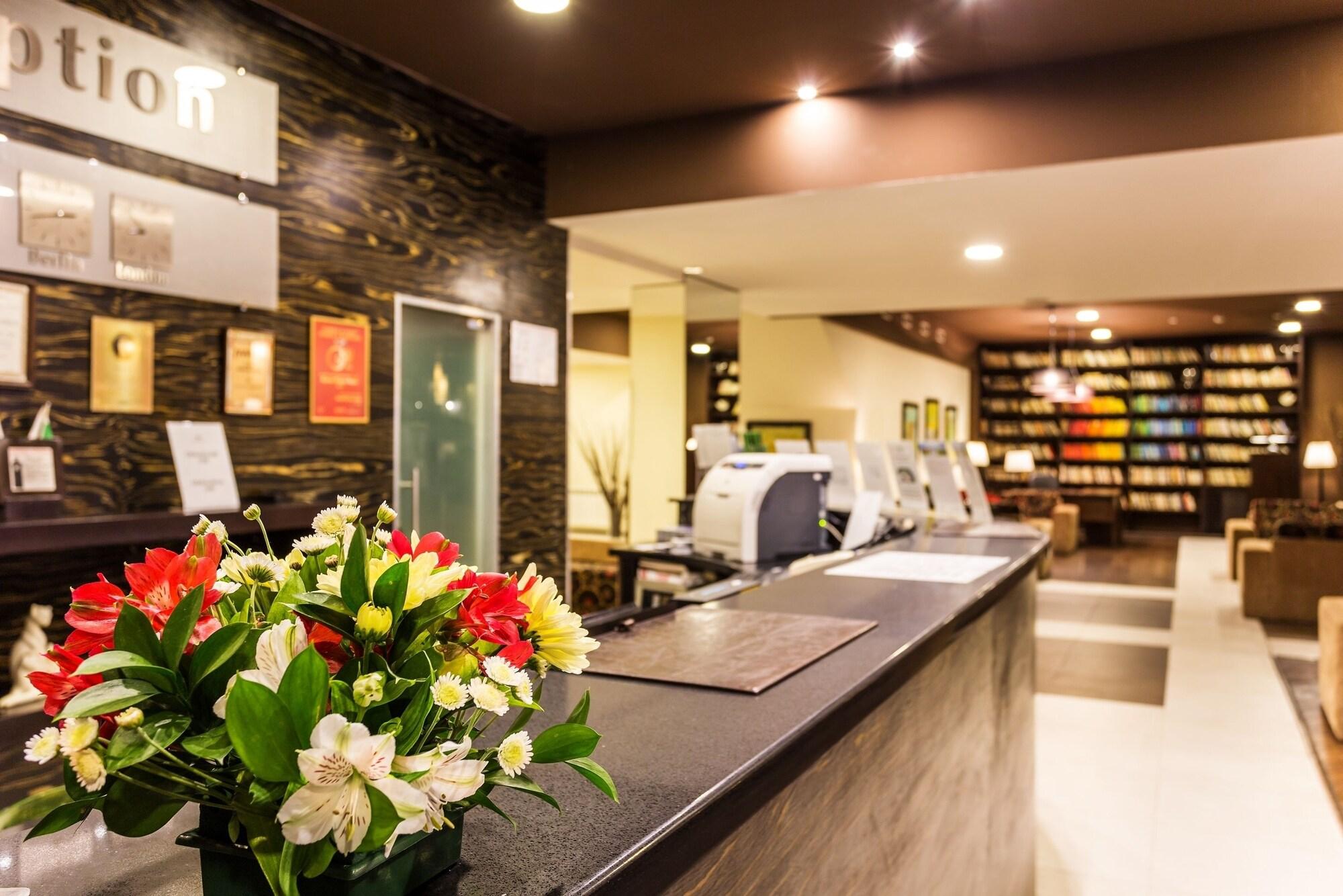 Vista Lobby Perun Lodge Hotel