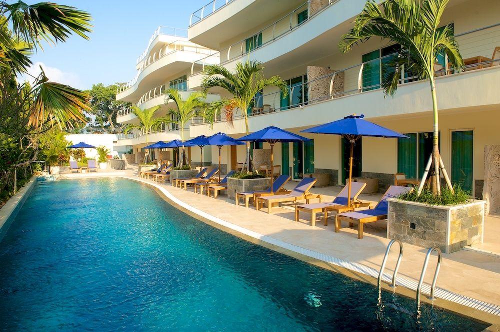 Vista Piscina Seaside Suites Bali