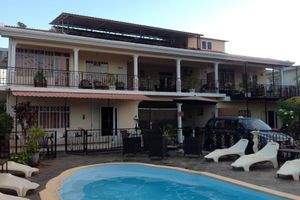 Alquiler Vacacional - Charming villa with swimming pool 5 minutes from the beach and shops