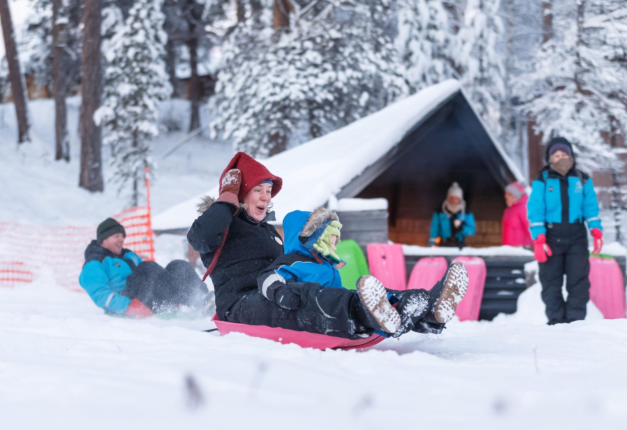 Instalaciones Recreativas Wilderness Hotel Nellim & Igloos