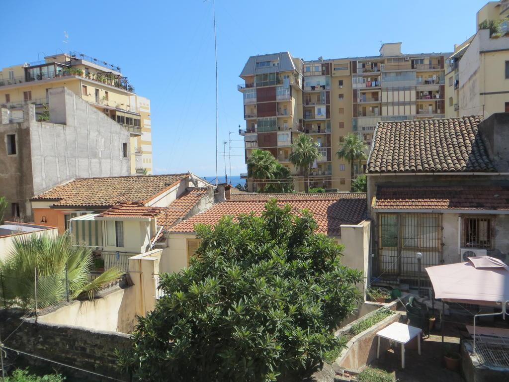 Vista Exterior Al Mare in Città