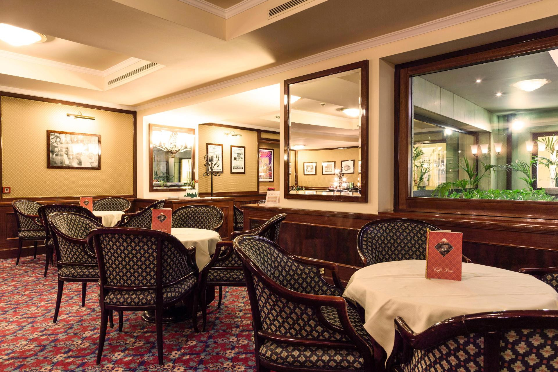 Bar/Salón Doria Grand Hotel
