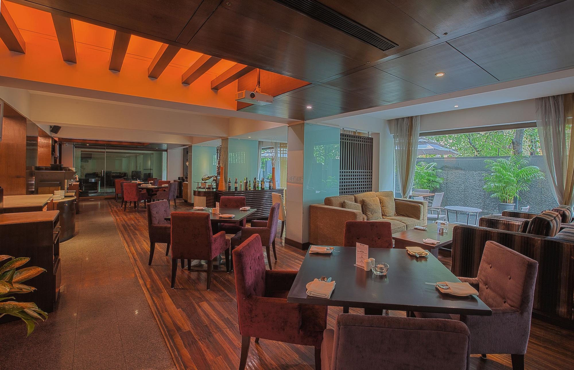 Restaurant Oakwood Residence Naylor Road Pune