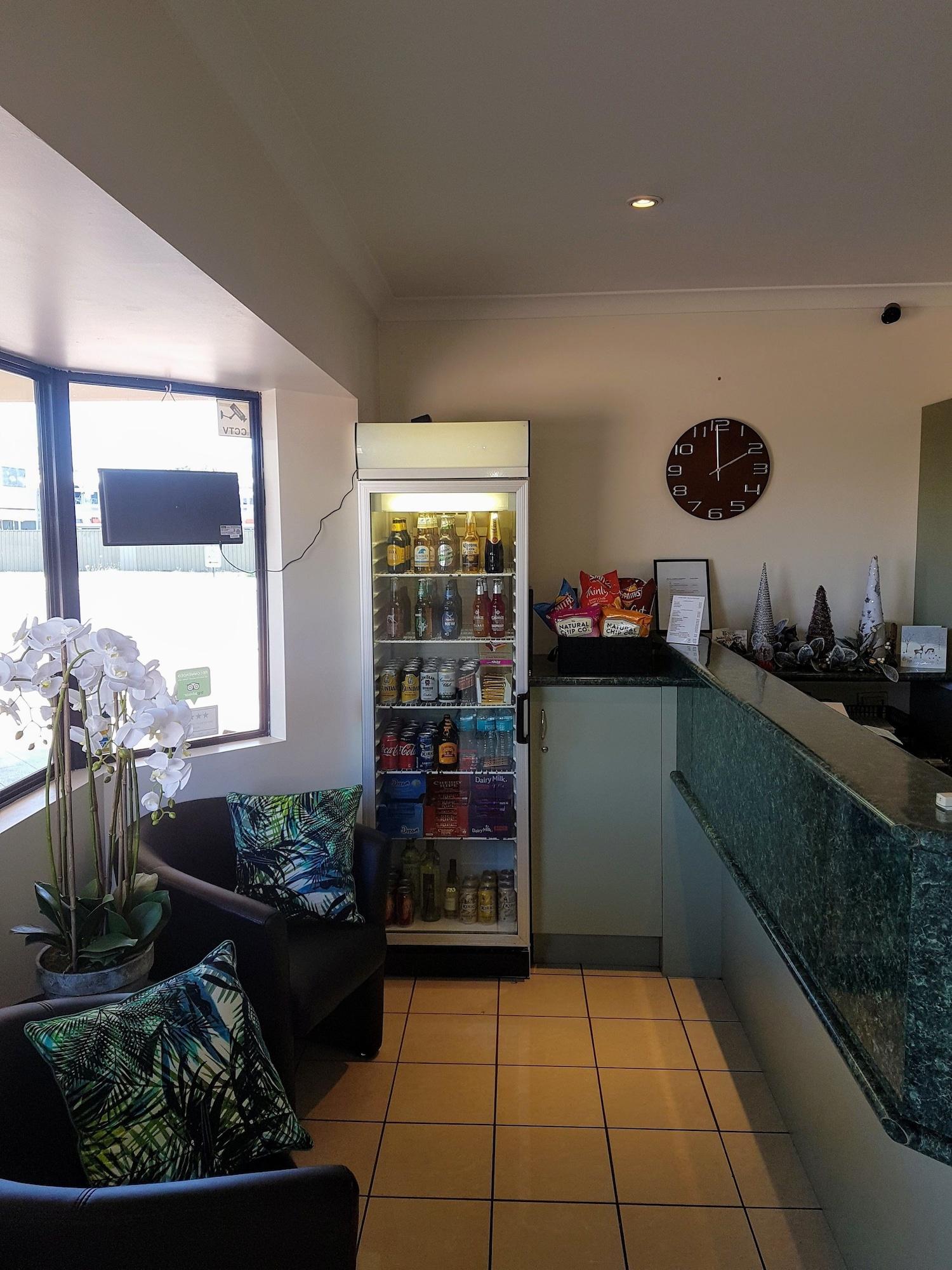 Vista Lobby Rockhampton Palms Motor Inn