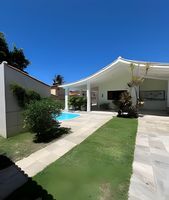Paquete - Casa em Enseada dos Corais com 04 quartos