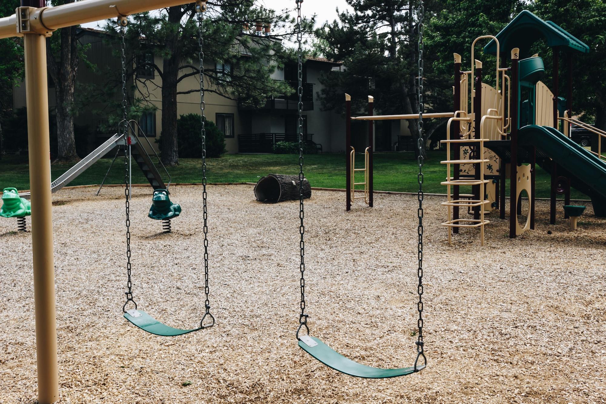 Instalaciones Recreativas Boulder Twin Lakes Inn