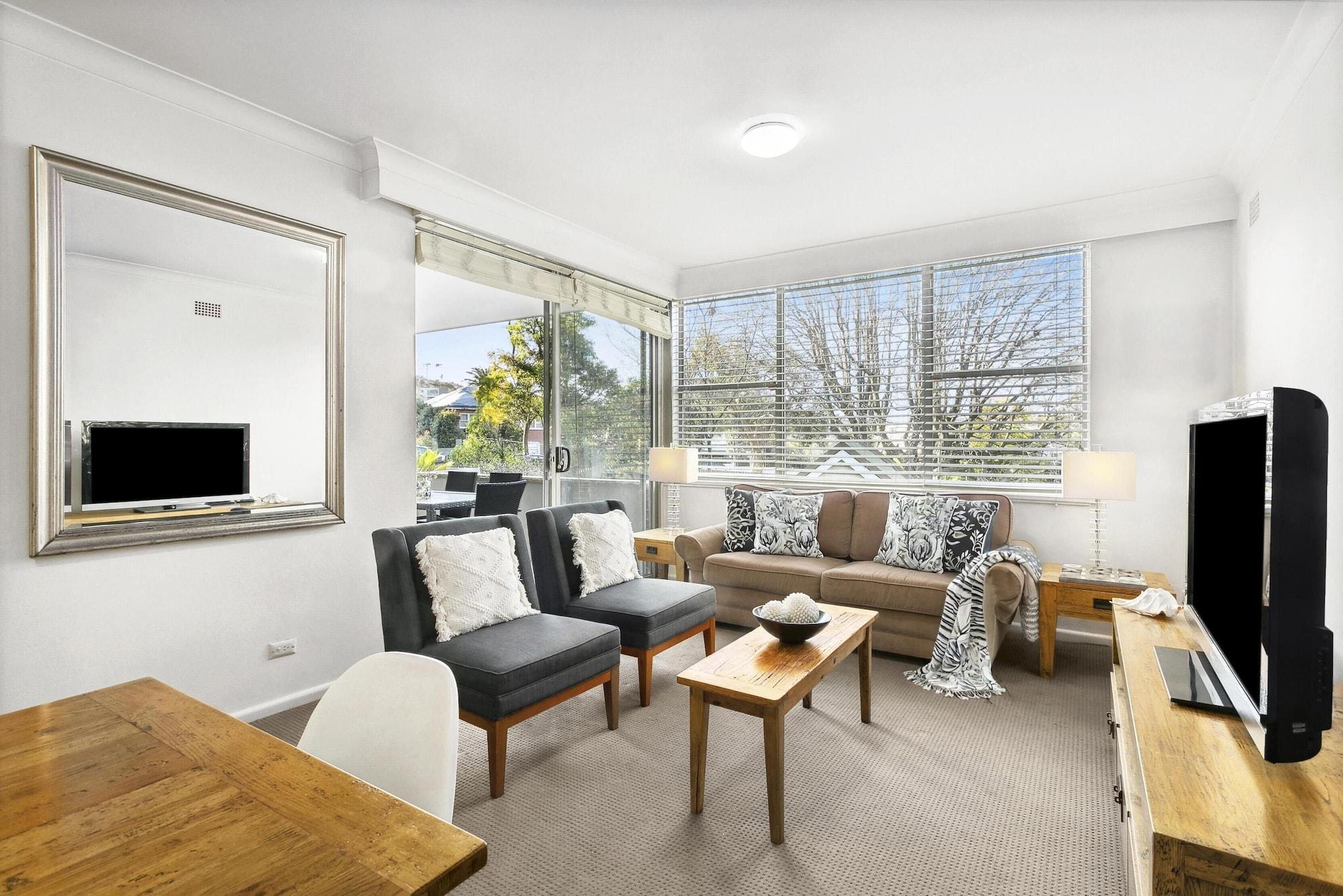 Zona de estar Balmoral - RAG03 Raglan Street - Spacious 2BR Apartment with Large Balcony Just 200m from Balmoral Beach