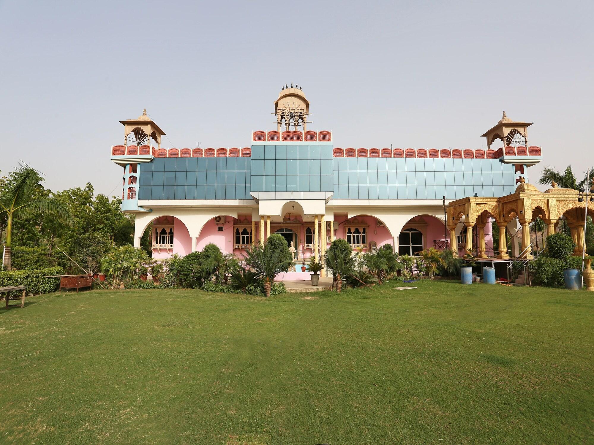 Varios OYO 15492 Hotel Dolly