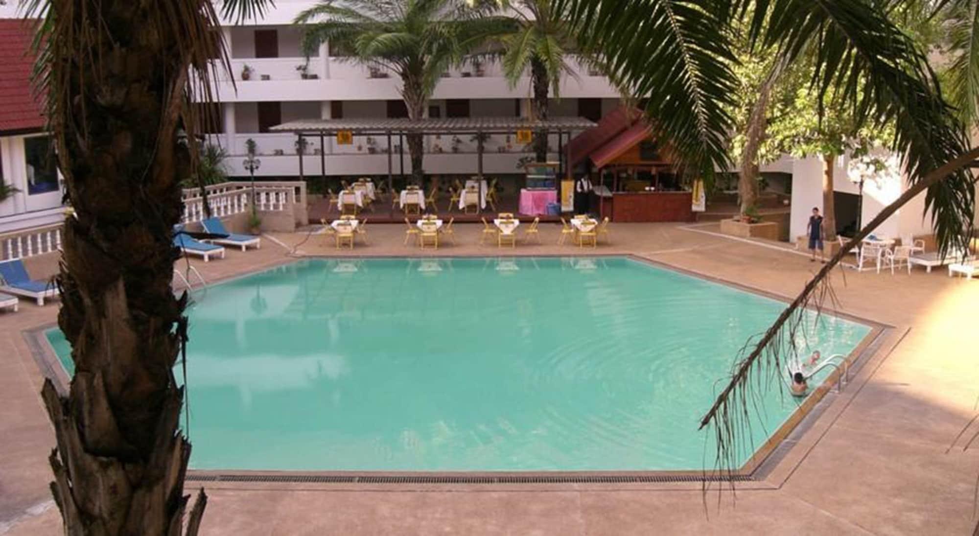 Vista Piscina Pailyn Sukhothai